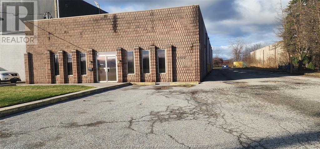 1725 ROSSI DRIVE Unit# B Property Photo 1
