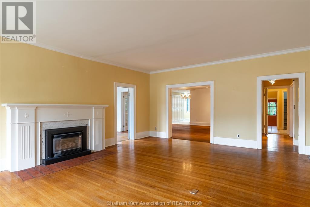 427 King Street West Property Photo 6