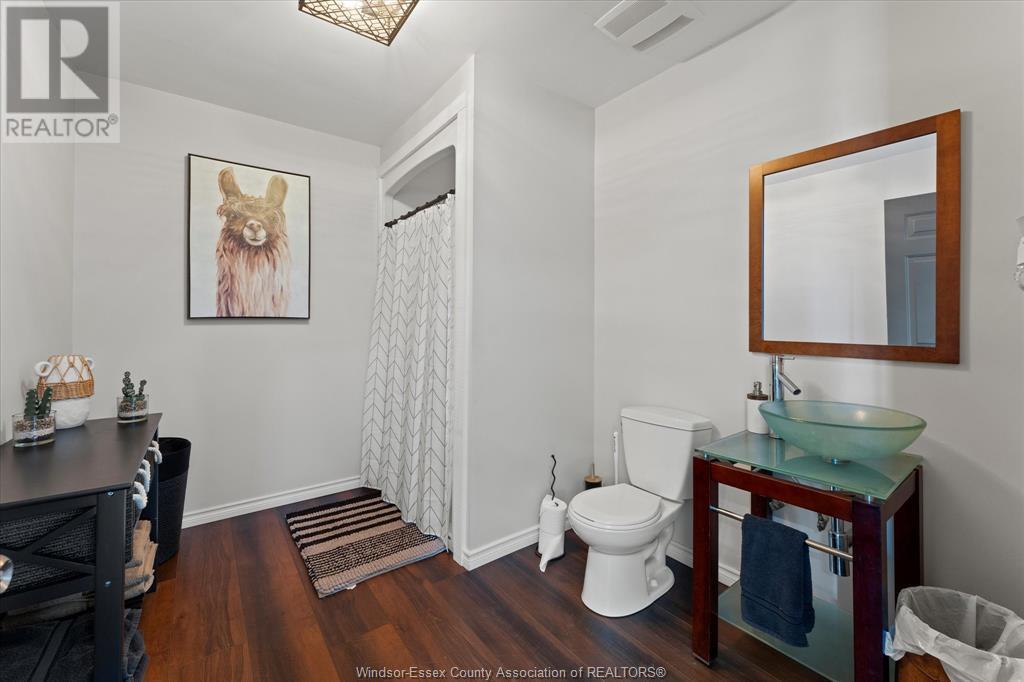 925 Crawford Avenue Property Photo 12