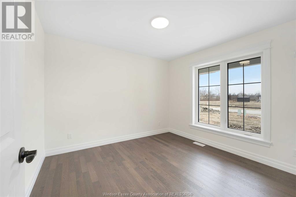 53 Graf Street Property Photo 19