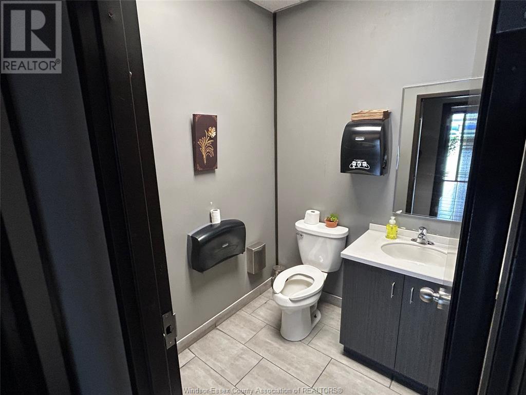 2520 Central Avenue Property Photo 12