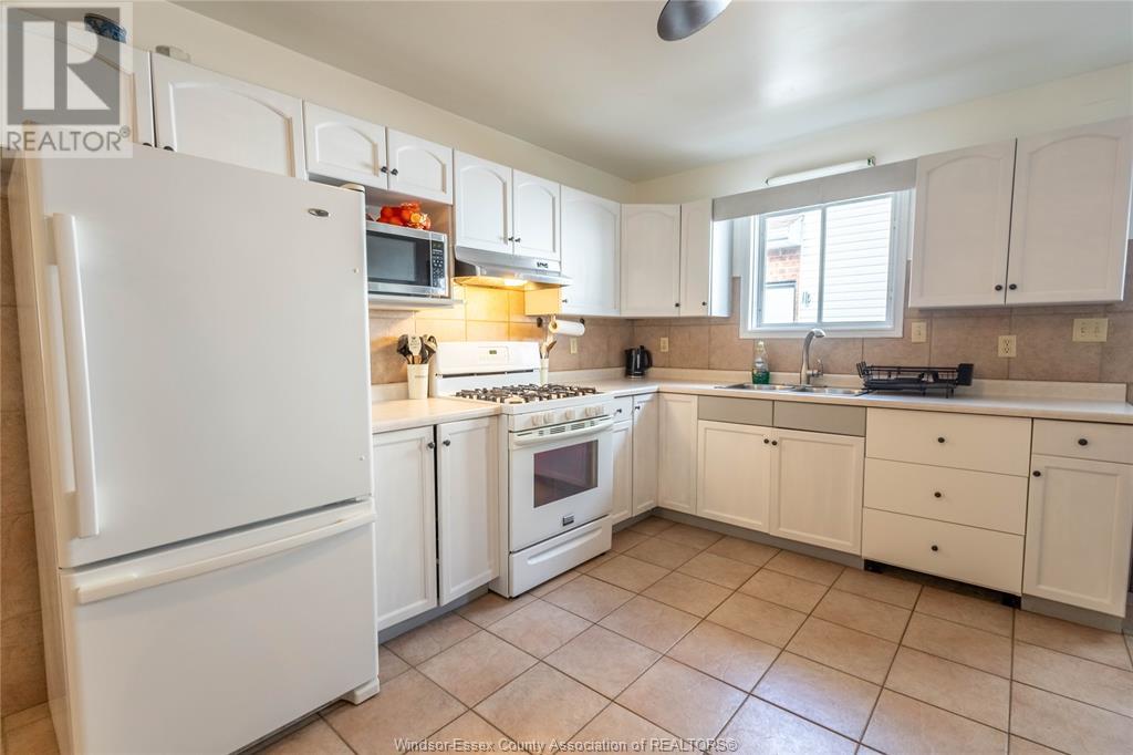 173 Marlborough Street East Property Photo 7