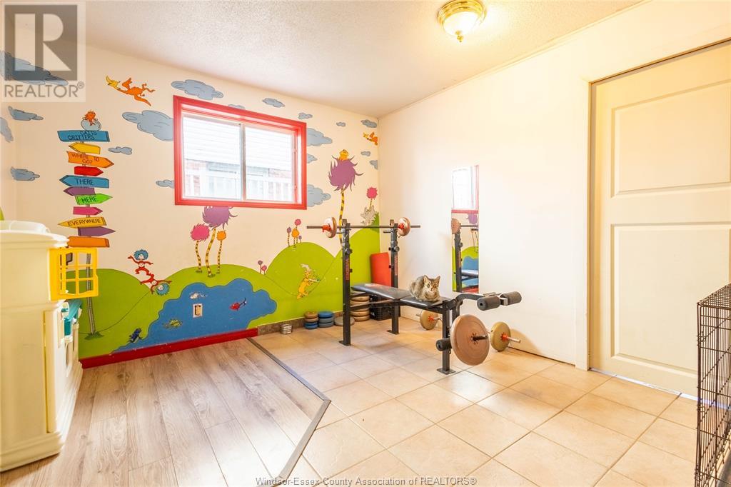 173 Marlborough Street East Property Photo 14