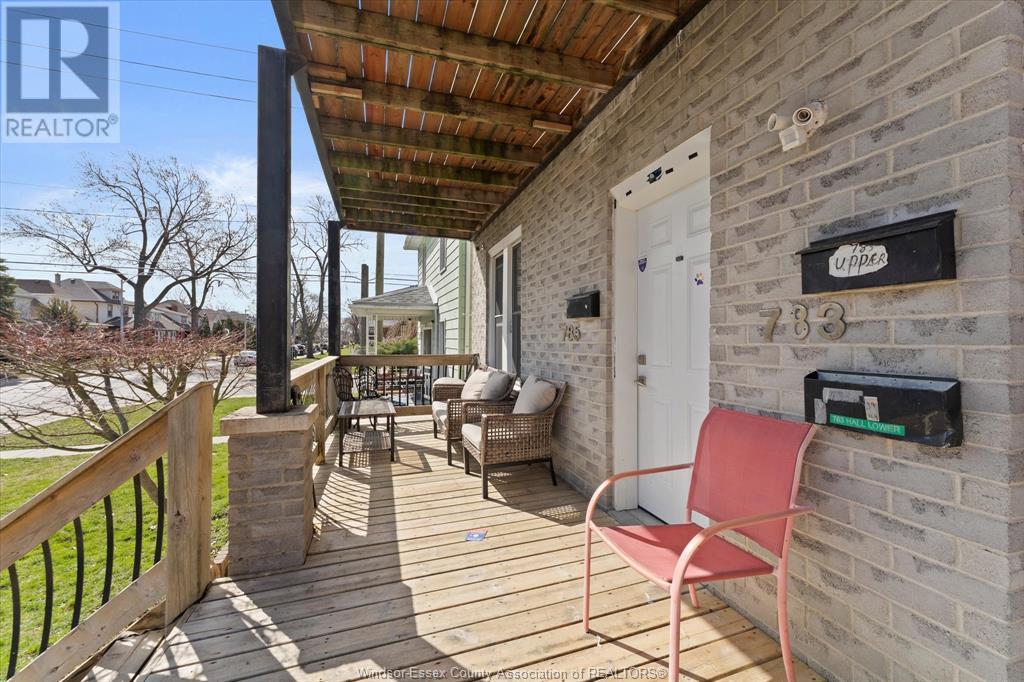 783-785 Hall Avenue Property Photo 3