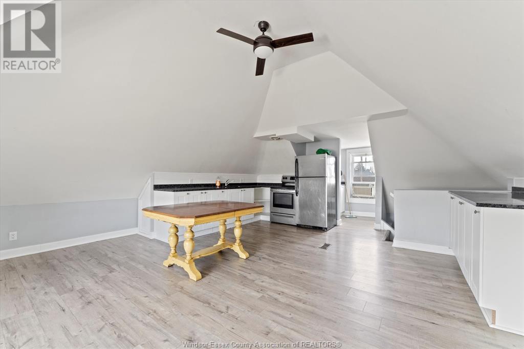 783-785 Hall Avenue Property Photo 26