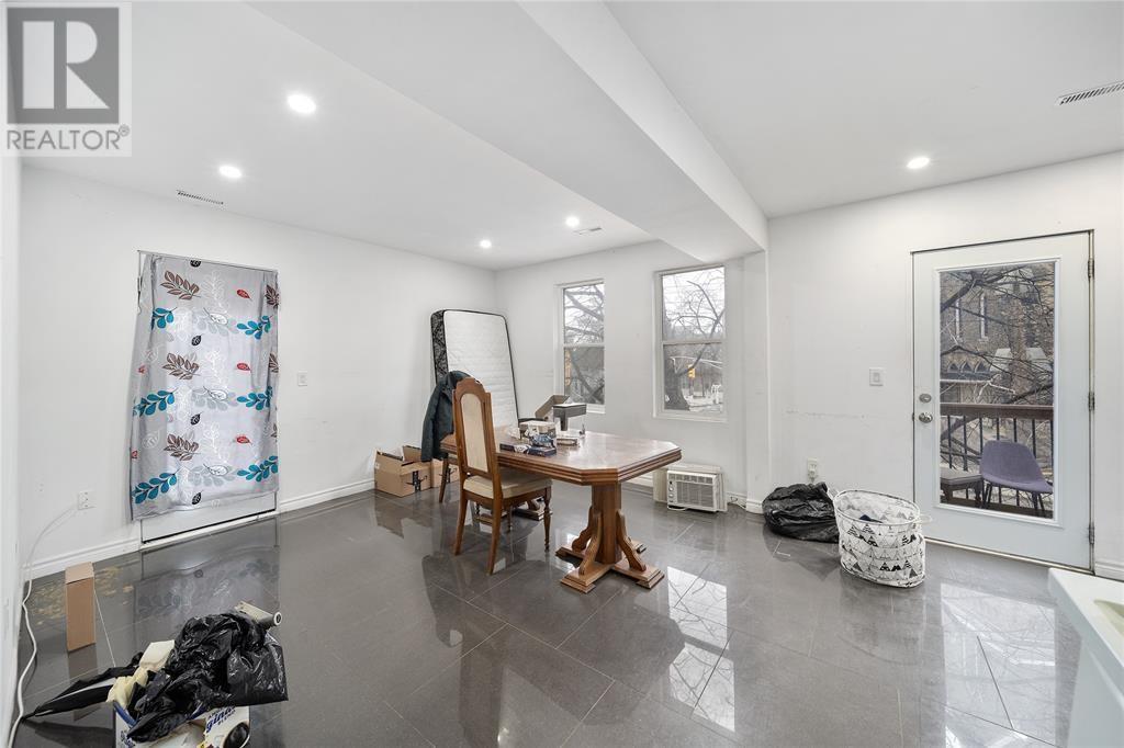 211 George Street Property Photo 17