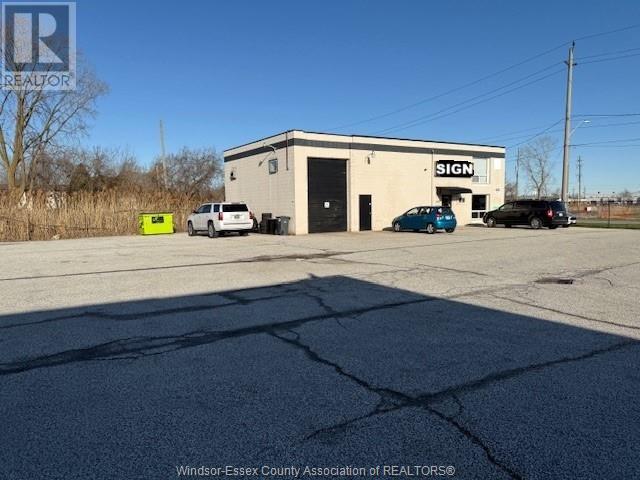 2598 Jefferson Boulevard Property Photo 18
