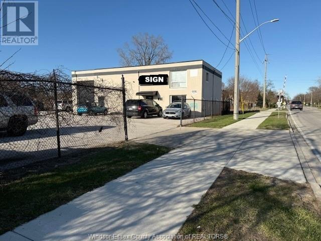 2598 Jefferson Boulevard Property Photo 19