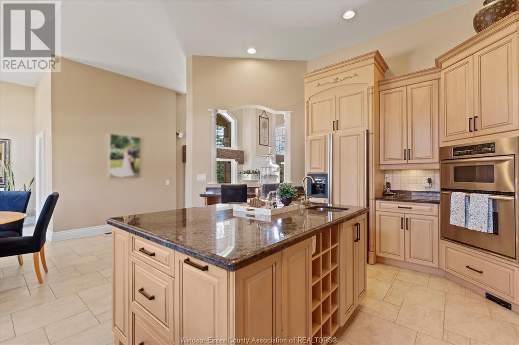 125 Links Drive Property Photo 16