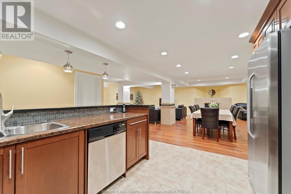 125 Links Drive Property Photo 37