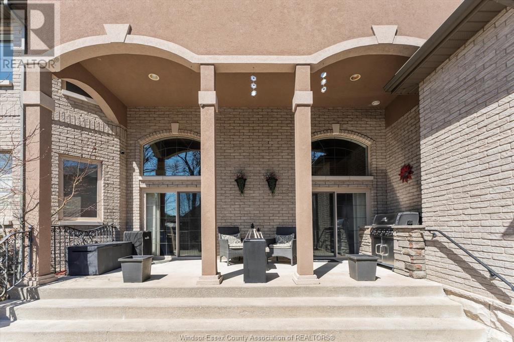 125 Links Drive Property Photo 48