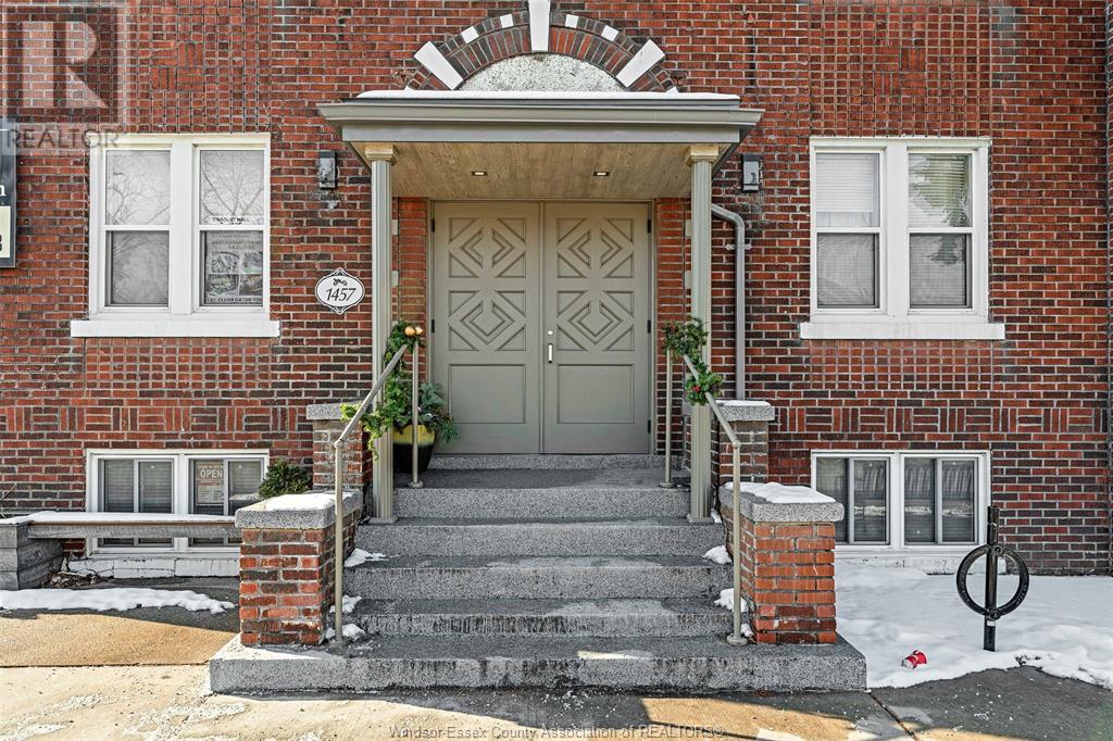 1457 Drouillard Road Property Photo 3