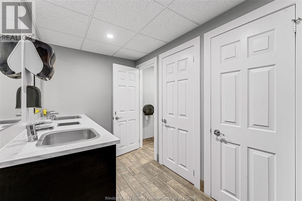 1457 Drouillard Road Property Photo 38