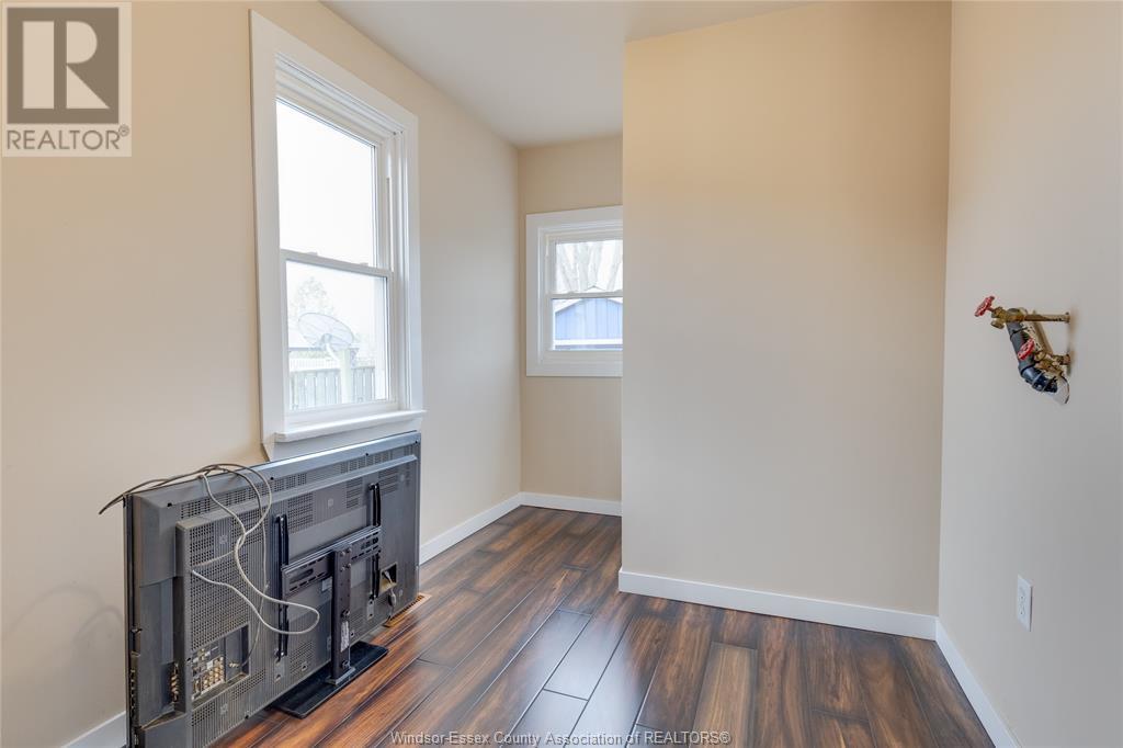 6519 Main Street Property Photo 6
