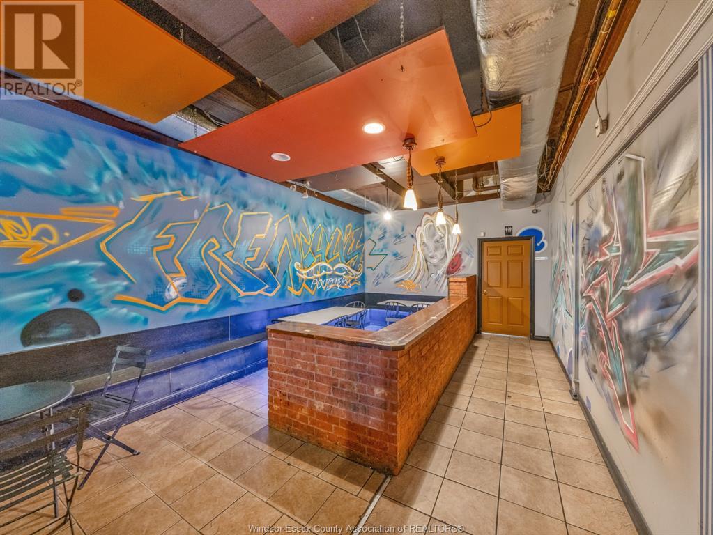 361 Ouellette Avenue Property Photo 11