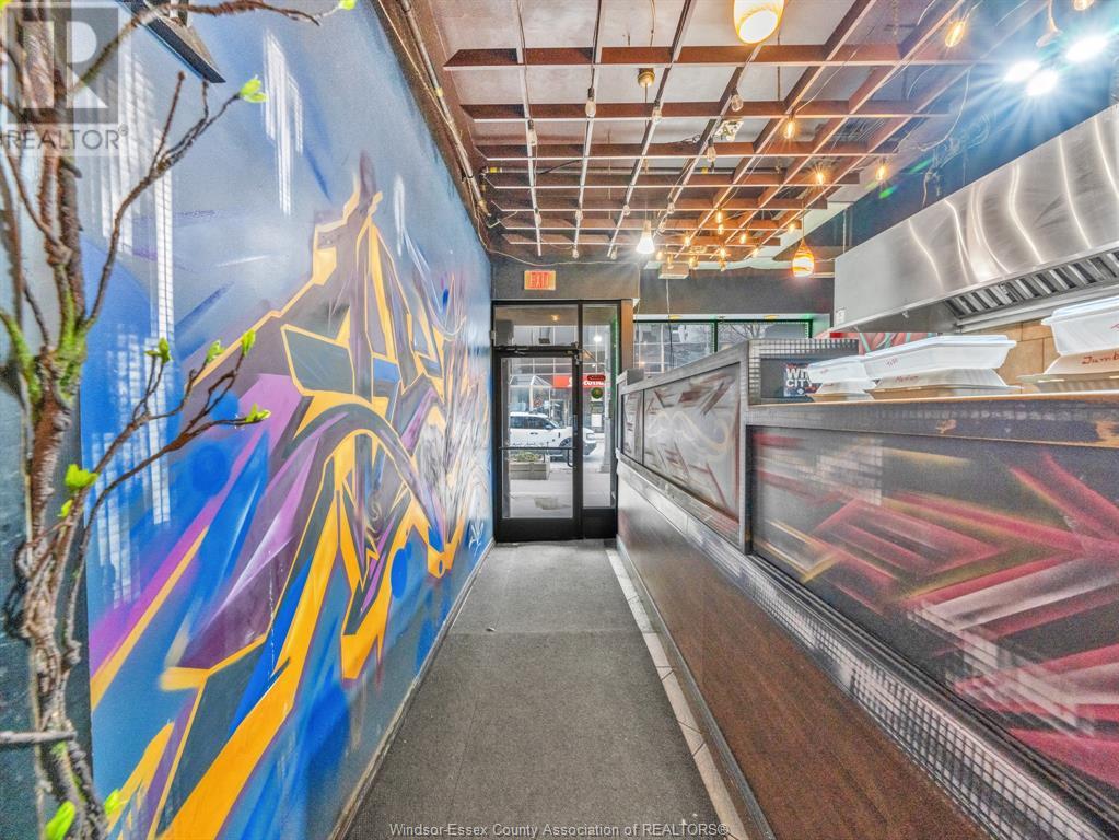 361 Ouellette Avenue Property Photo 16