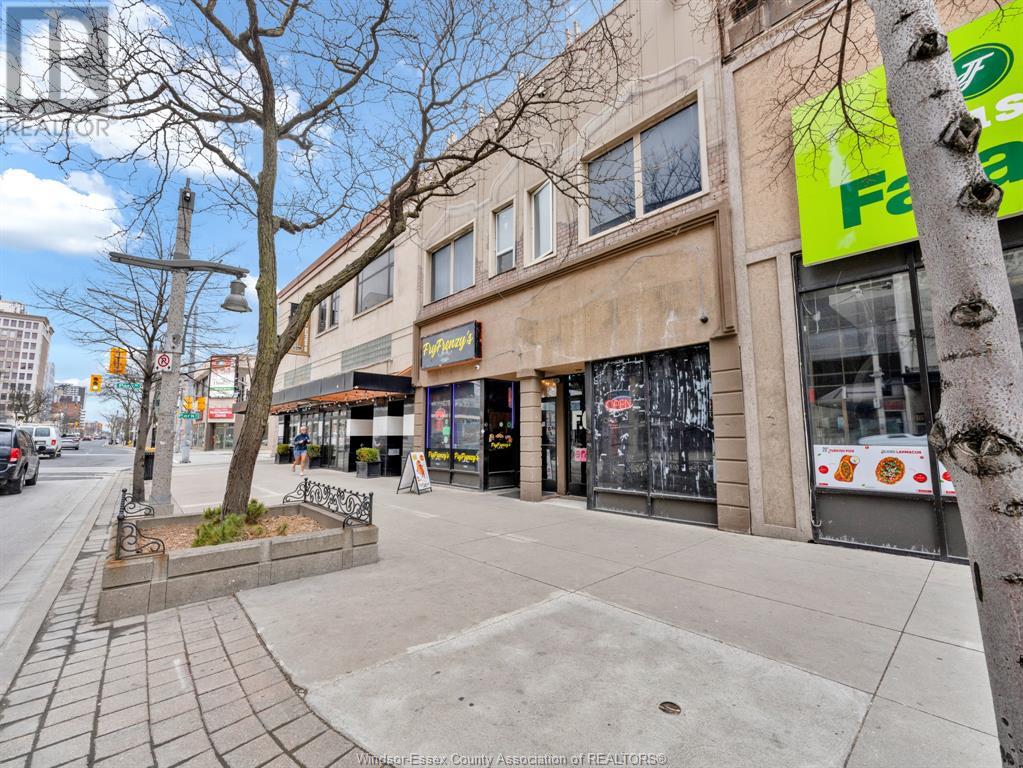 361 Ouellette Avenue Property Photo 22