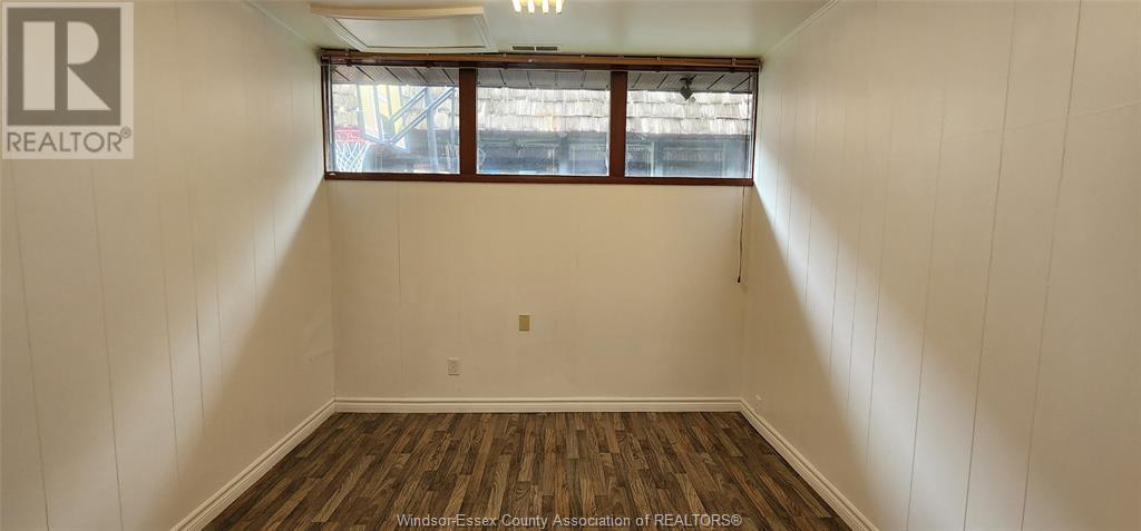 1310 Ouellette Unit# 5 Property Photo 8