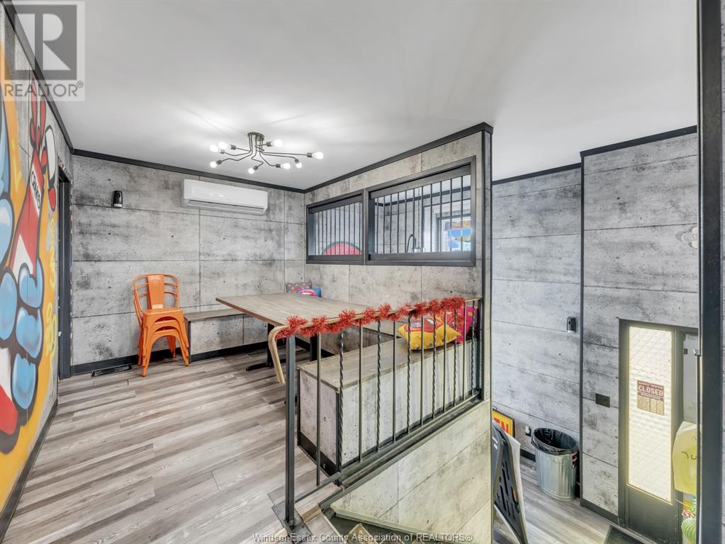 581 Broadway Property Photo 12