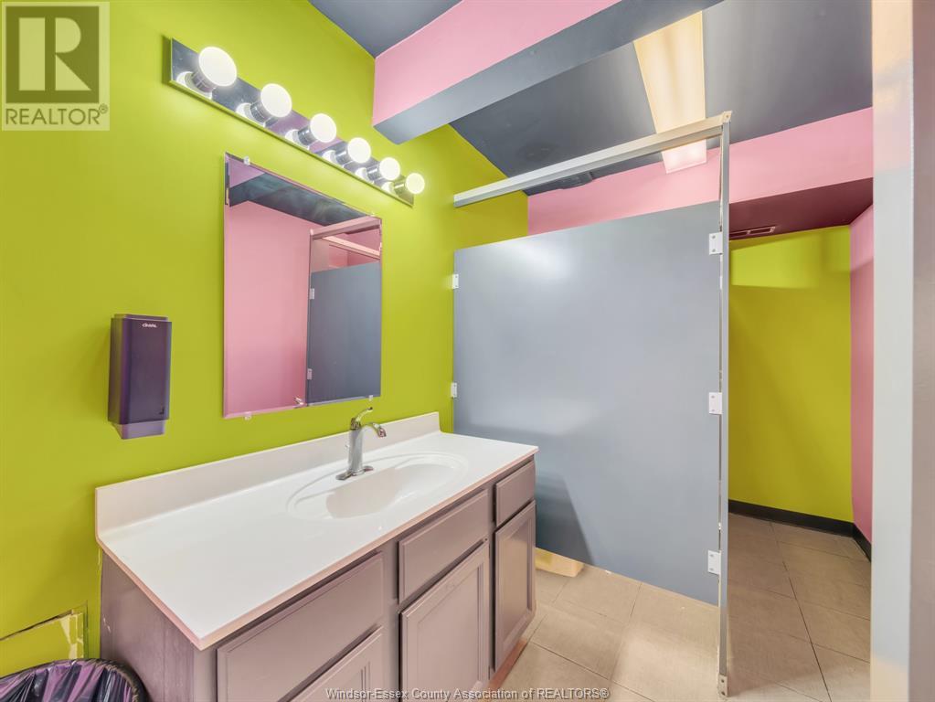 581 Broadway Property Photo 20