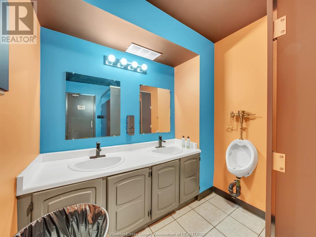 581 Broadway Property Photo 21
