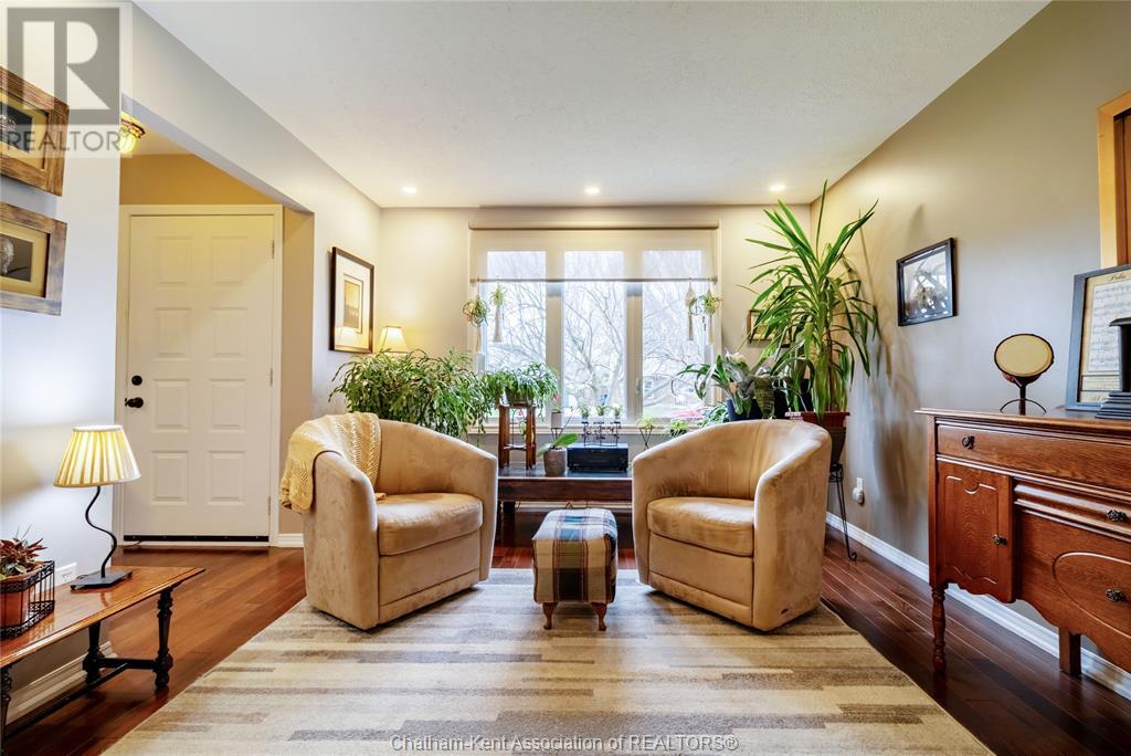 345 Mercer Street Property Photo 10