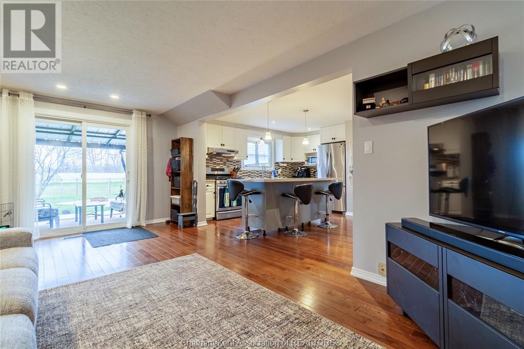 345 Mercer Street Property Photo 12