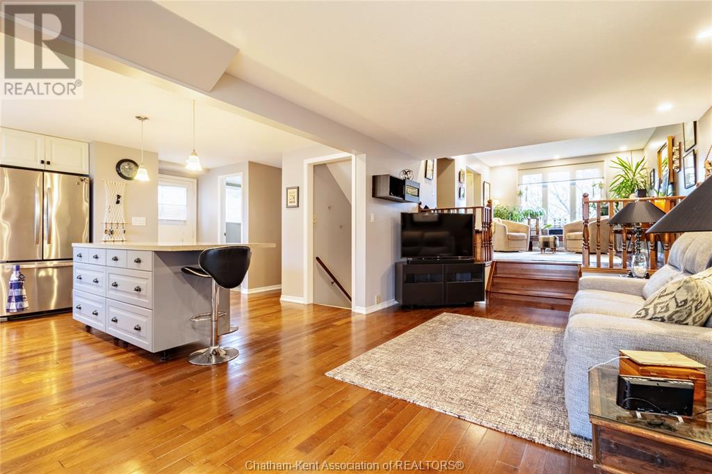 345 Mercer Street Property Photo 14