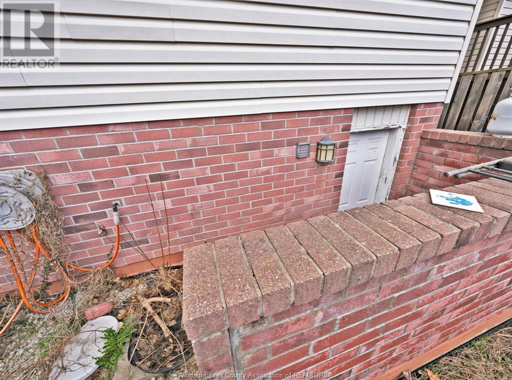 2456 Waterford Avenue Property Photo 27