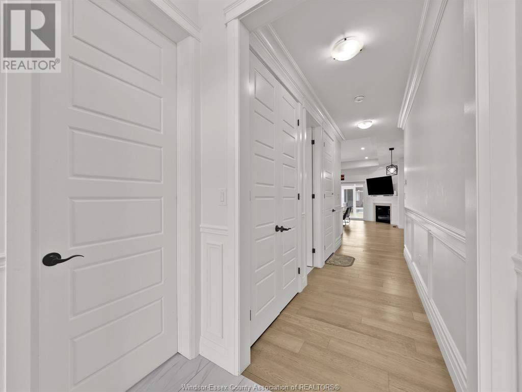 405 Caserta Crescent Property Photo 8