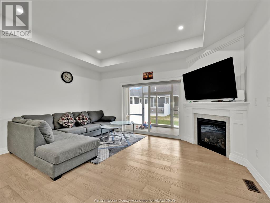 405 Caserta Crescent Property Photo 16