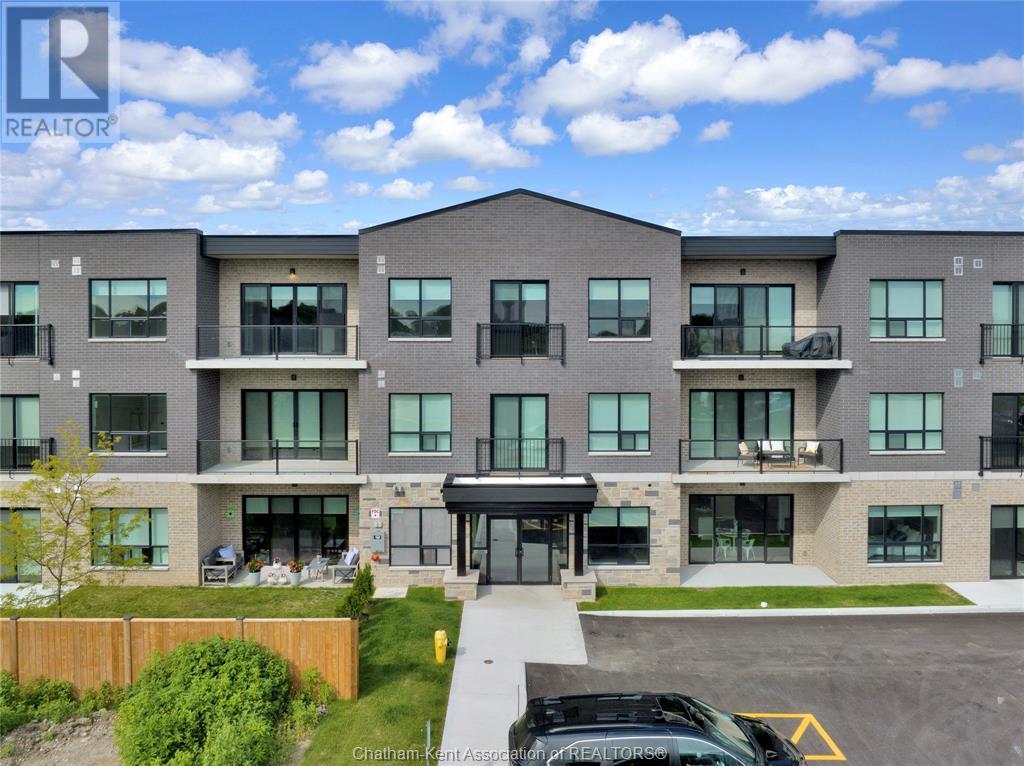175 Churchill Park Road Unit# 313 Property Photo 1