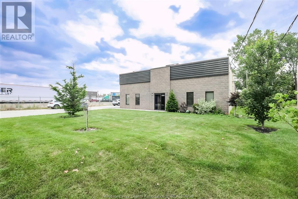 2220 Olympia Drive Unit# Unit B Property Photo 1