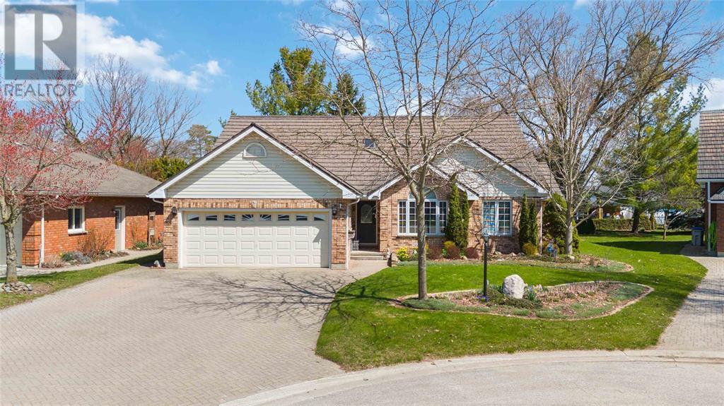 35 FRANCES DRIVE Property Photo 1