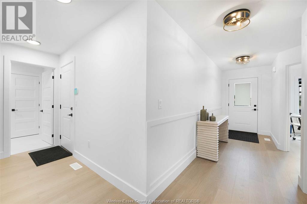 450 Jolly Property Photo 10