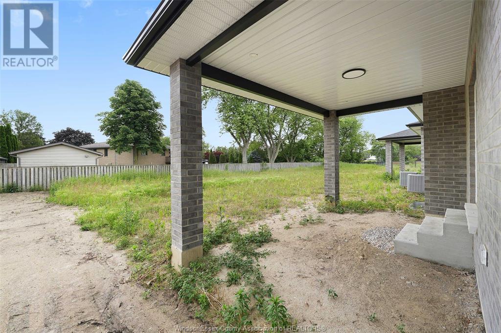490 Jolly Property Photo 28