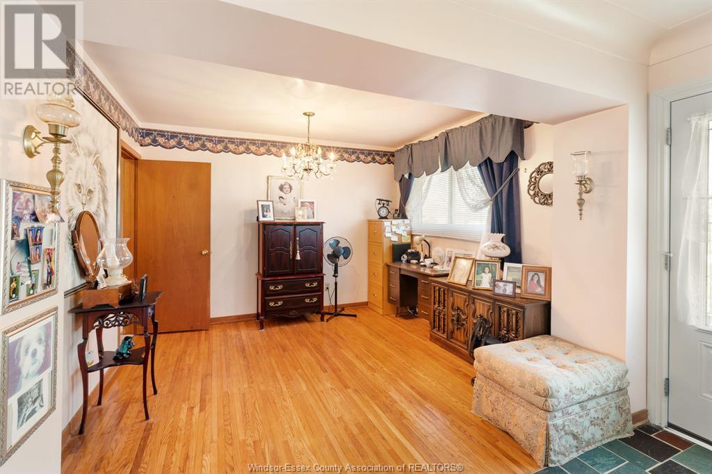 16 Arthur Drive Property Photo 3