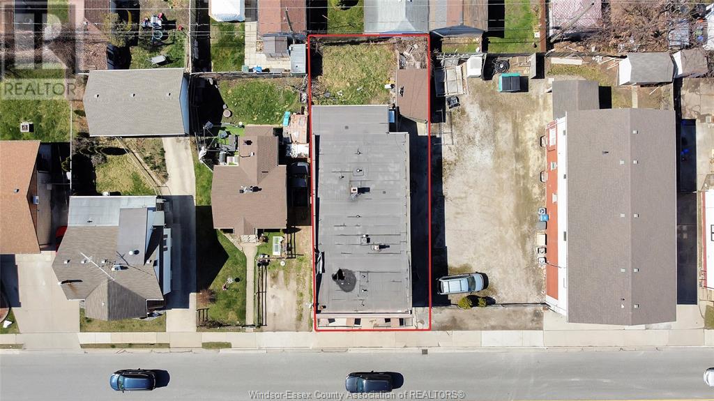 1657-1659 Drouillard Road Property Photo 3