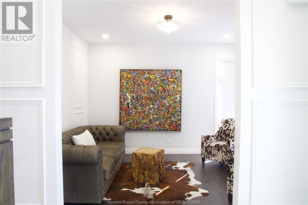 406 Thompson Avenue Property Photo 3