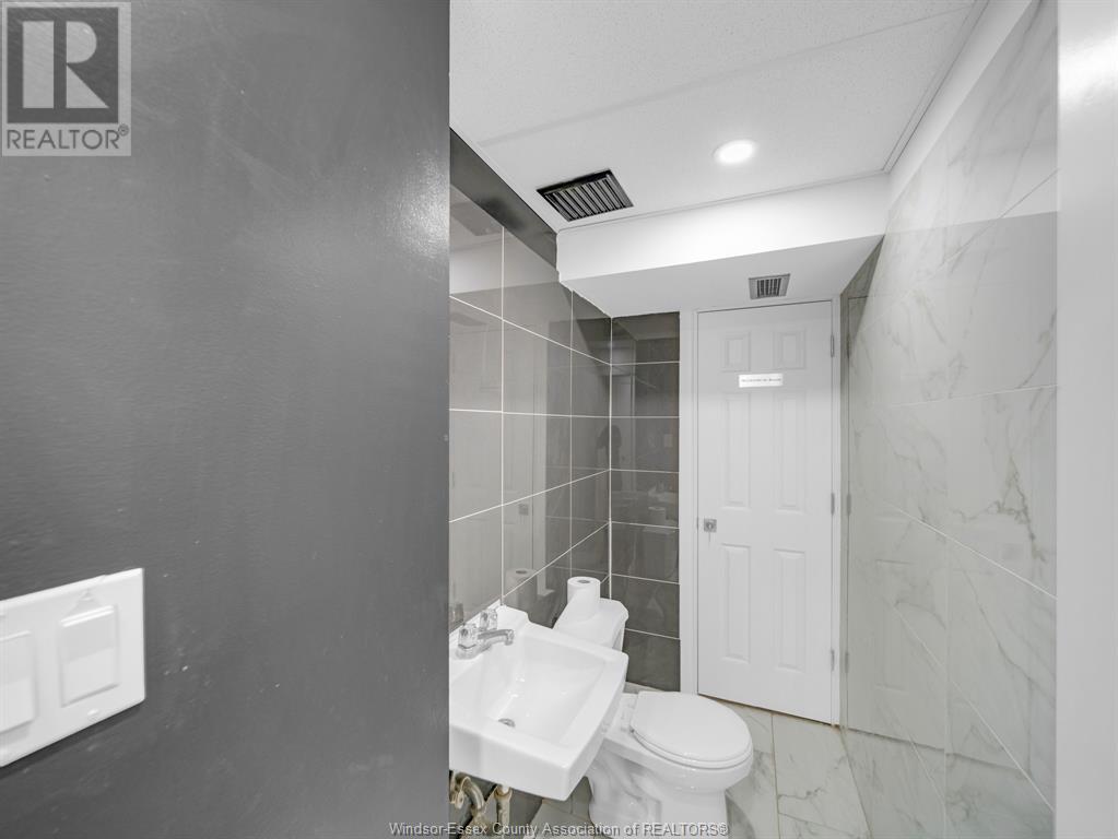 3514 Walker Road Property Photo 21