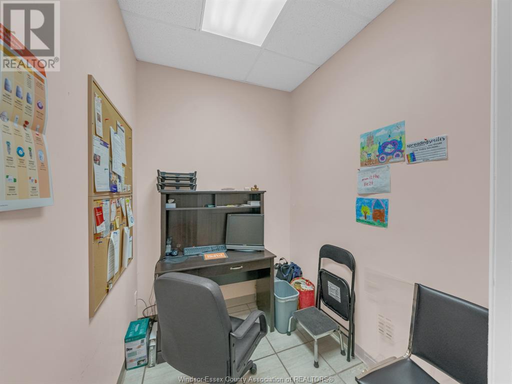 3540-3542 Walker Road Property Photo 24