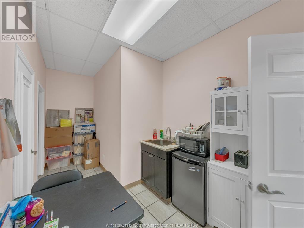 3540-3542 Walker Road Property Photo 27