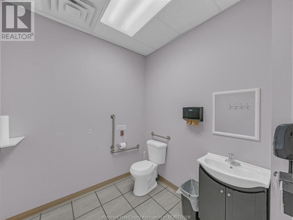 3540-3542 Walker Road Property Photo 28