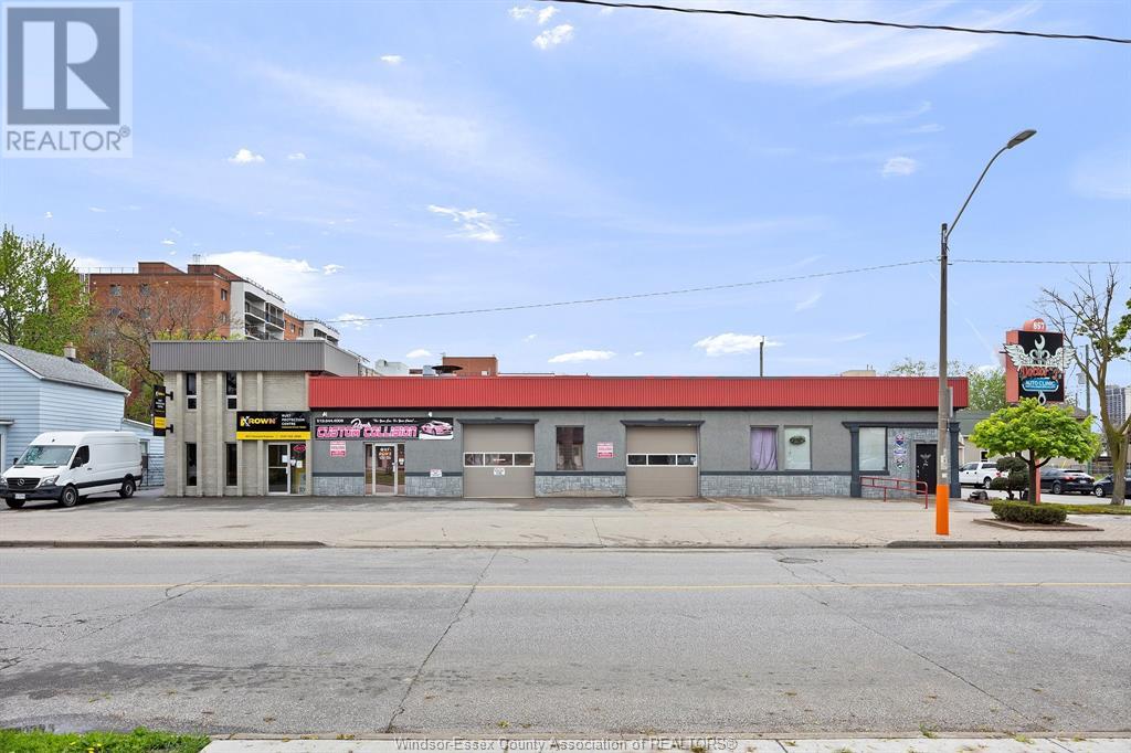 857 Howard Avenue Property Photo 18