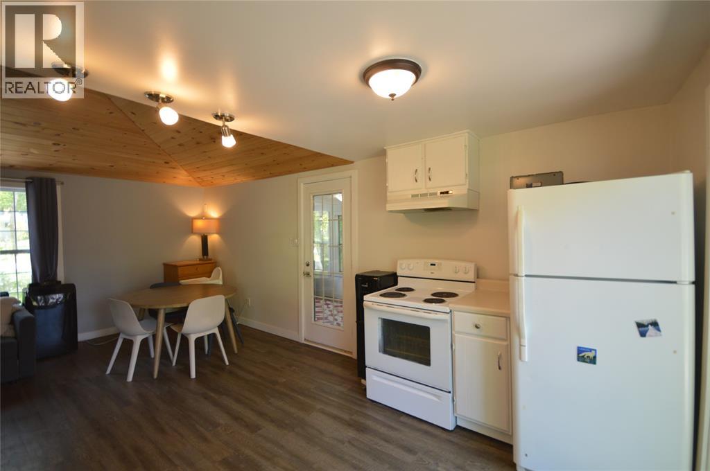 6208 London Road Property Photo 10