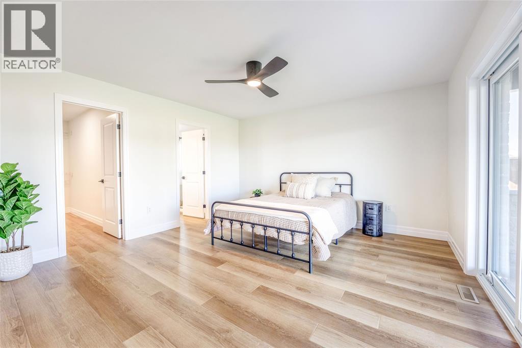 3524 Paul Crescent Property Photo 25