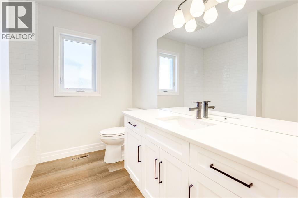 3524 Paul Crescent Property Photo 31