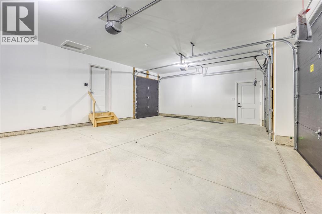 3524 Paul Crescent Property Photo 40