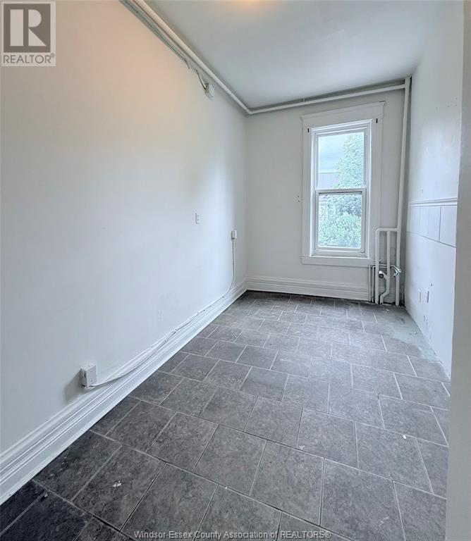 400 Chilver Road Unit# 208a Property Photo 3
