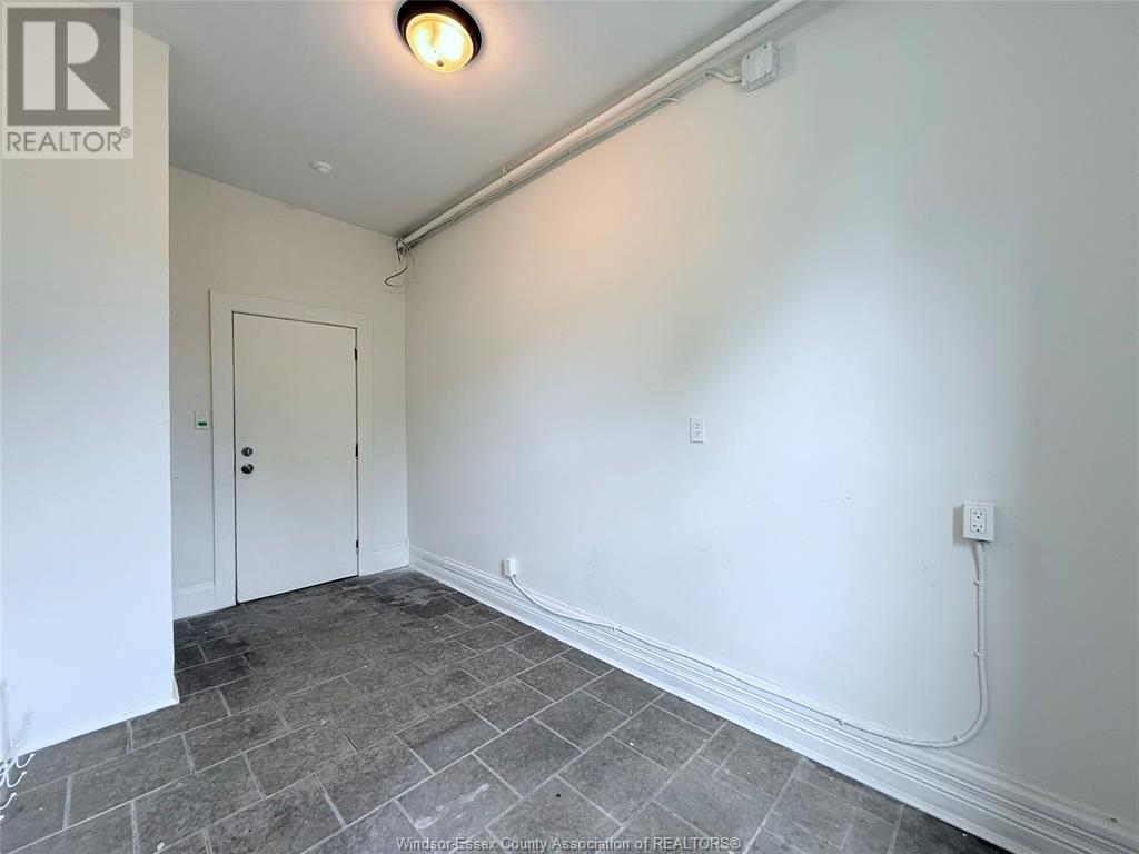 400 Chilver Road Unit# 208a Property Photo 5